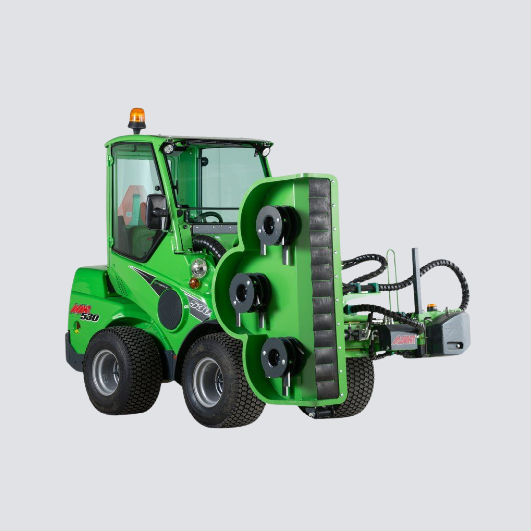 Cortador de Grama Lateral com Braço Hidráulico Avant S30 – 3 Rotores / 1250 mm de Altura de Corte